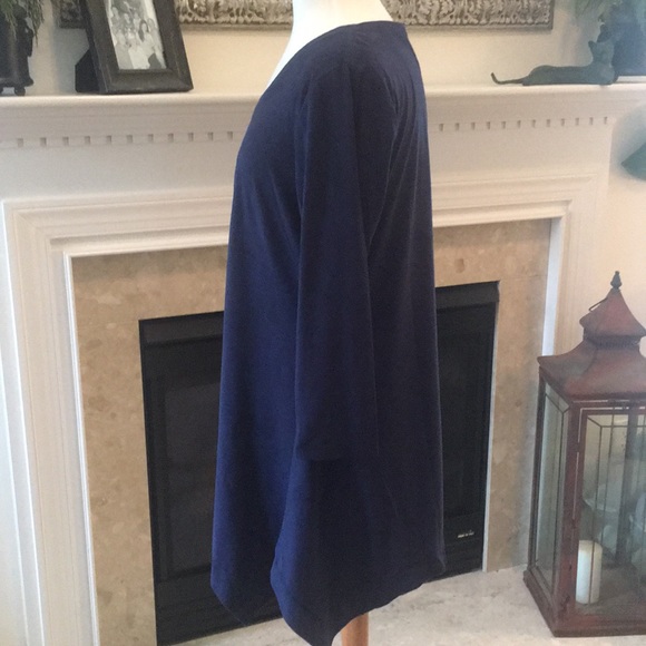 Chelsea & Theodore Asymmetrical Tunic - Picture 5 of 8